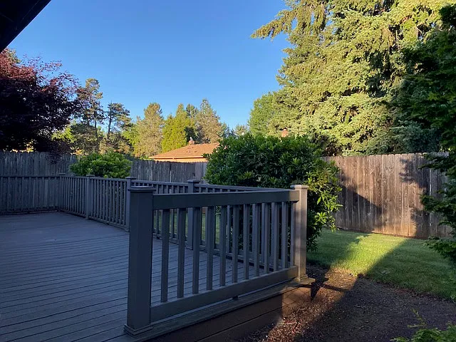 6125 Woodside Dr SE — Photo 15