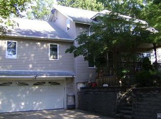 163 Livingston St, Northvale, NJ 07647