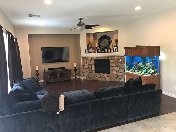 3rd image of 4341 Bonita Una St