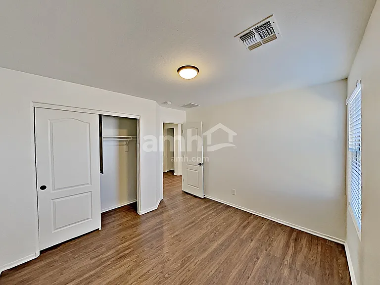 3453 N Almar — Photo 15