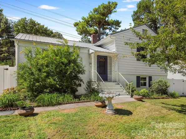 5208 Furman Pl, Charlotte, NC 28210