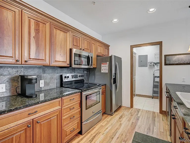 101 E Main St #205 — Photo 7