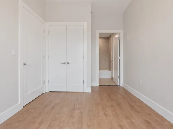 286 Rider Avenue image 11 of 12