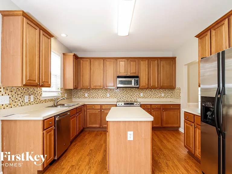 3702 Single Leaf Cir — Photo 5