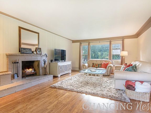 4th image of 1645 Acacia Dr NW