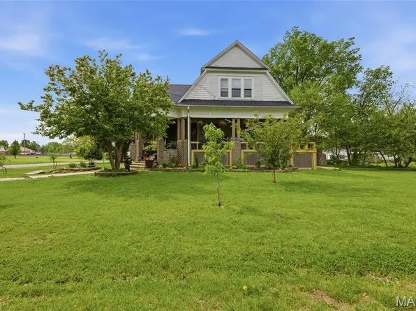 201 Main St, Laddonia, MO 63352