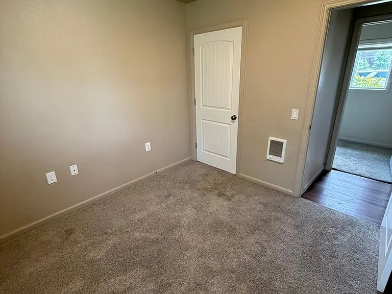 254 Taylor St — Photo 13