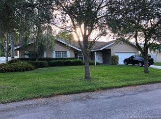 14607 SW 152nd Ct, Miami, FL 33196