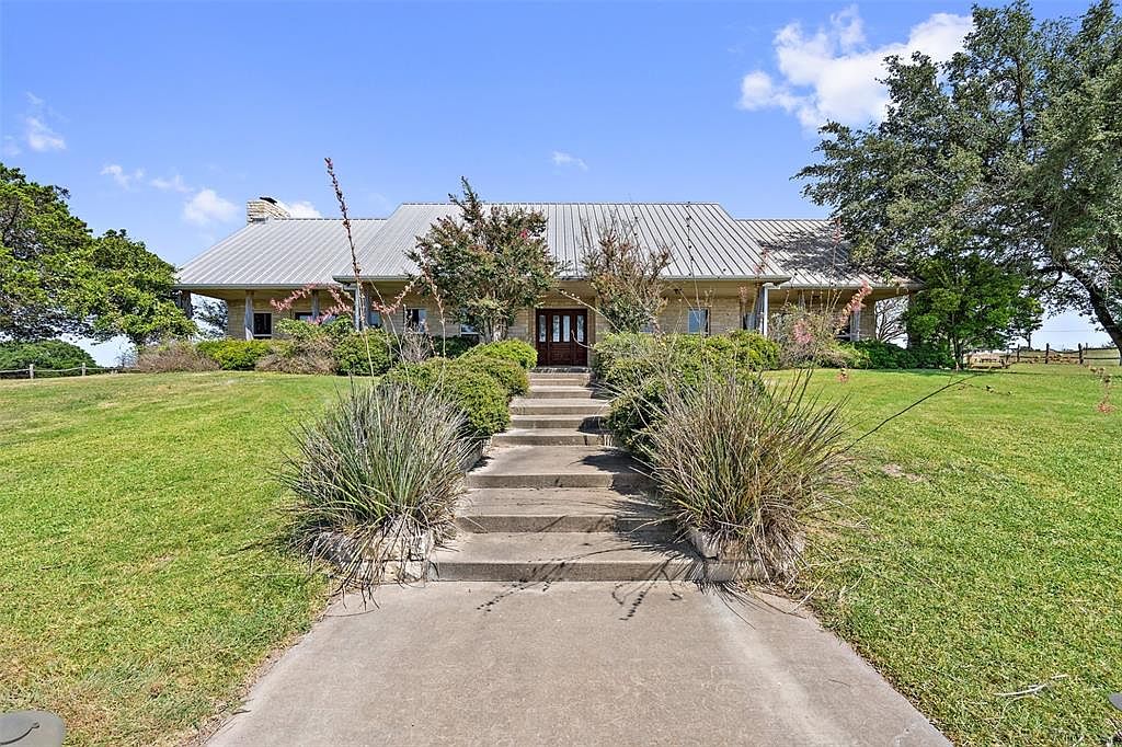 817 County Road 2659, Lometa, TX 76853 MLS 14667611 Zillow