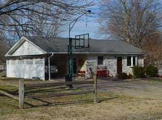 11100 Parker Ln, Evansville, IN 47712