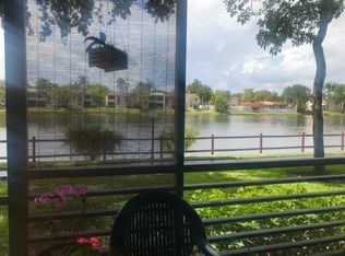 900 Colony Point Cir APT 109, Pembroke Pines, FL 33026