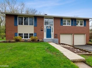 5921 Jackson Dr, Woodridge, IL 60517