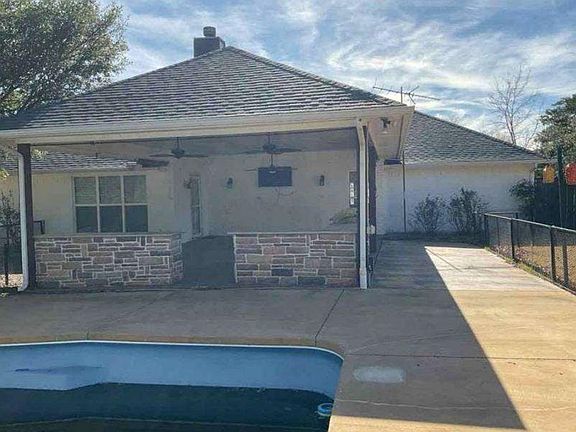 3rd image of 10655 County Road 499