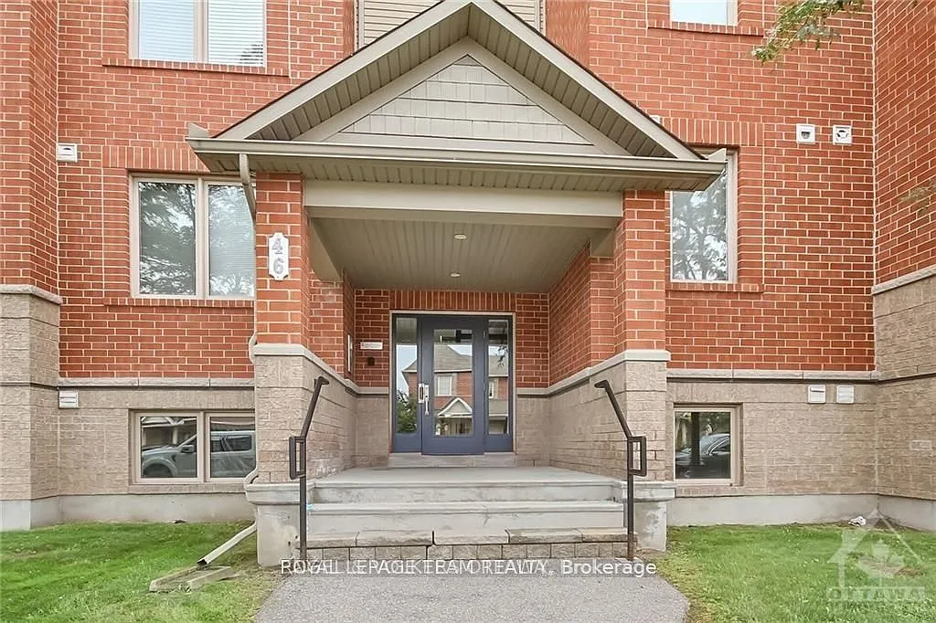 2 bed, $2,300 — Photo 2