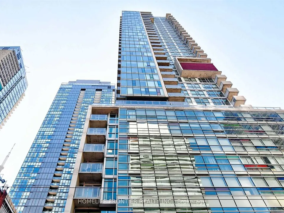 375 King St W #2501