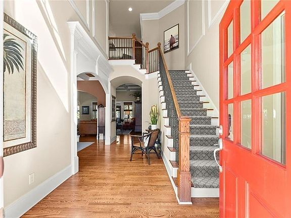 3rd image of 1875 Southers Cir