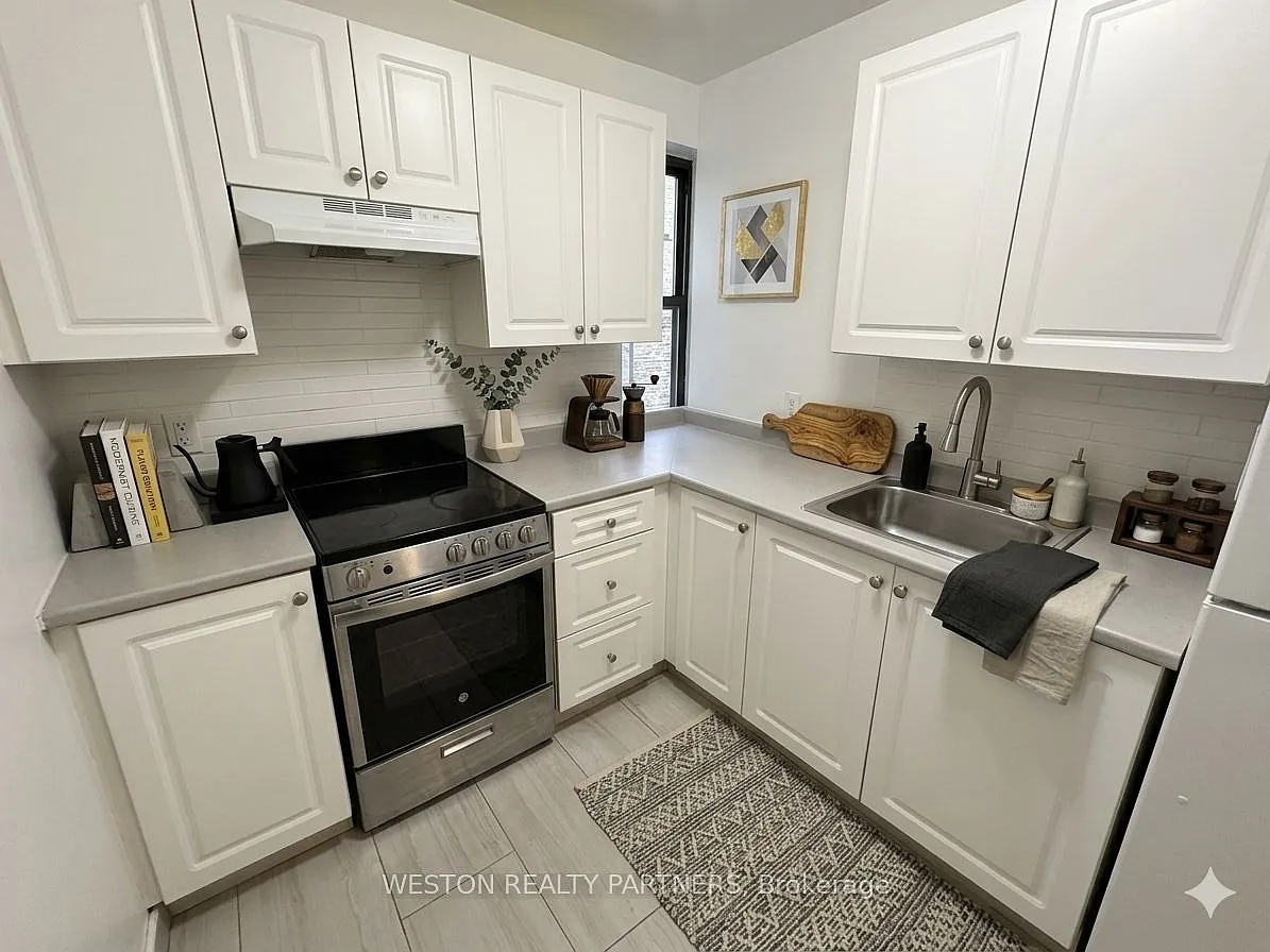 2 bed, $2,595 — Photo 3