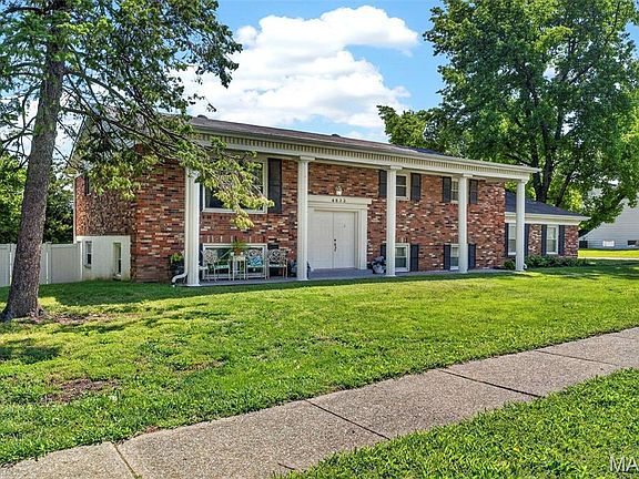 2nd image of 4833 Mattis Rd