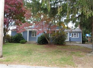 10 North St, Johnston, RI 02919