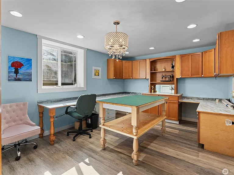 3616 Tahoma Pl W — Photo 32