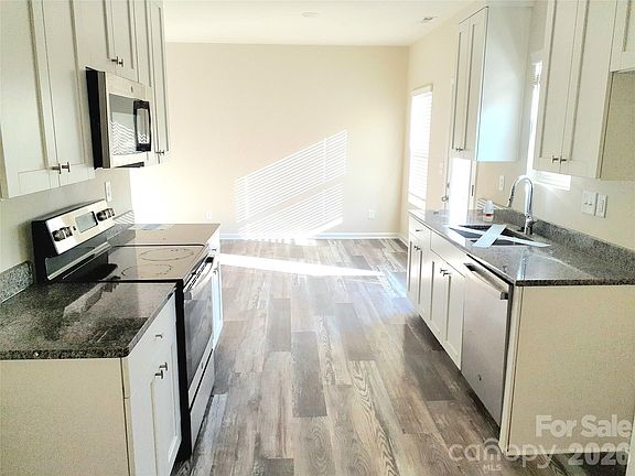 5th image of 108 Harvest Moon Ct #433