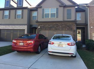 1552 Creek Bend Ln, Lawrenceville, GA 30043
