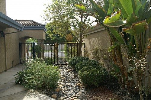 2nd image of 2715 Cherry Hills Dr