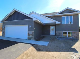 23323 Redwood Ct NW, Saint Francis, MN 55070