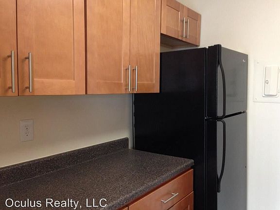 4th image of 2801 Seay St APT 01