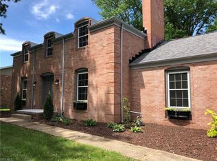 1901 Devonshire Dr NW, Canton, OH 44708