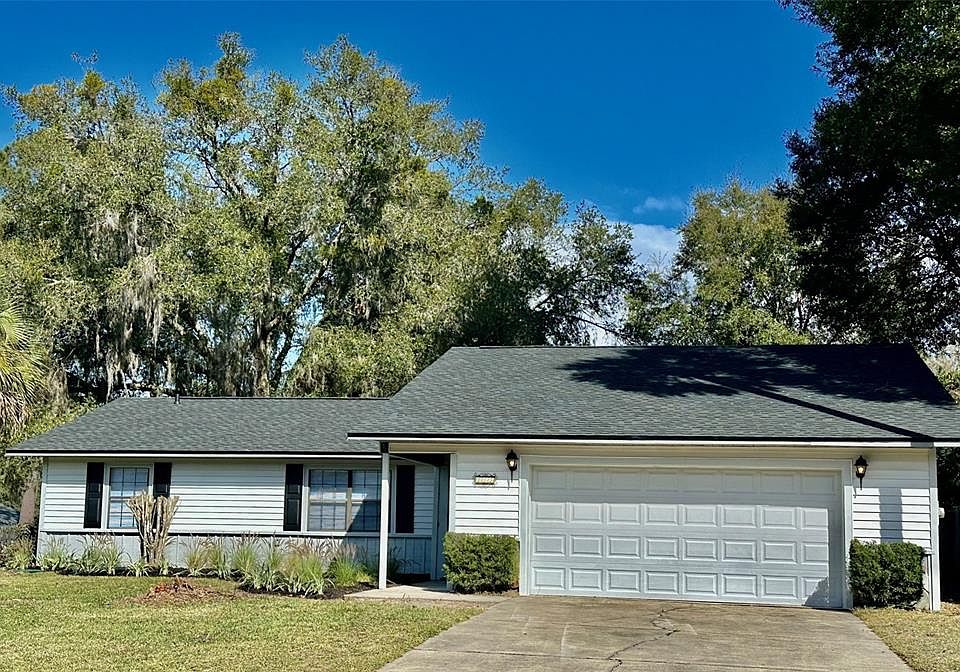 1st image of 205 SE 34th Pl