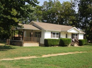 16 E Church Ave, Fairland, OK 74343