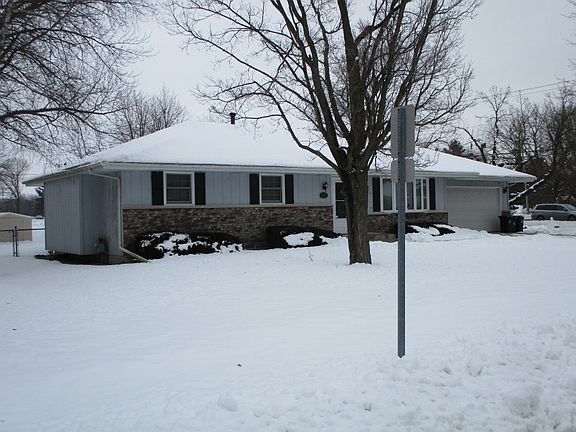 3rd image of 2511 Bordeaux Dr