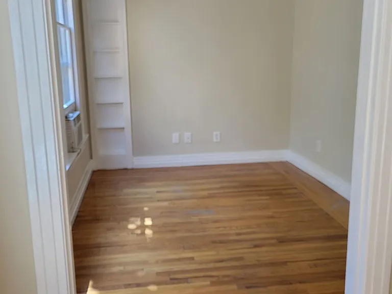 2329 C St — Photo 9