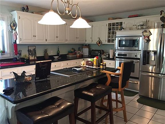 2nd image of 804 Zion Hill Cir
