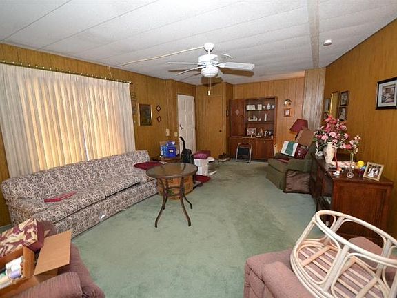 3rd image of 2706 W Ashlan Ave Space 110