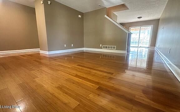 3rd image of 9637 River Trail Dr