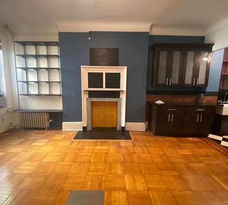 1st image of 309 W 84th St #2A6