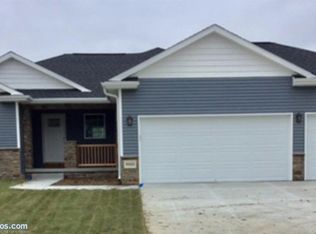 9333 Northern Sky Rd, Lincoln, NE 68505