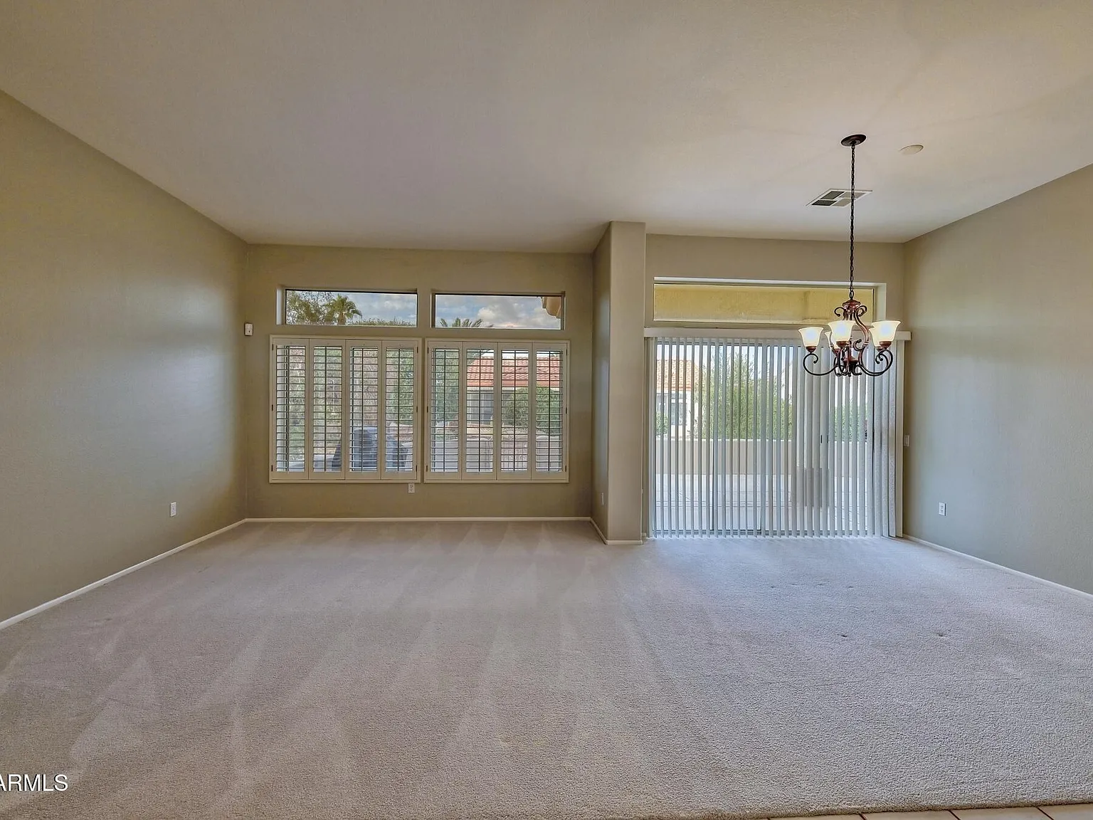 2 bed, 2.5 bath, 1825 sqft, $1,900 — Photo 4