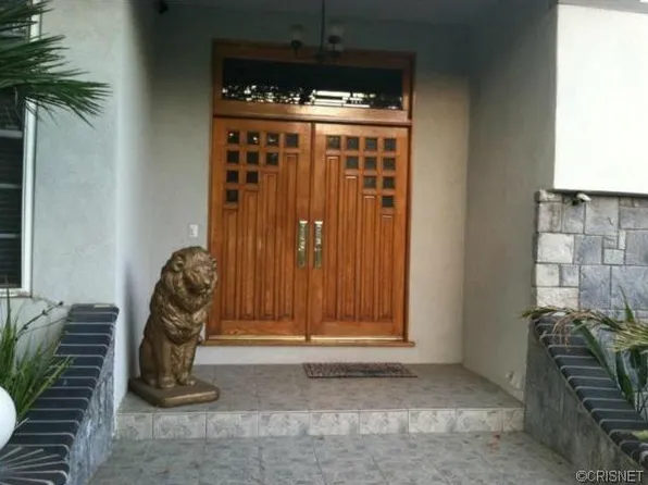 12616 Lithuania Dr, Granada Hills, CA 91344