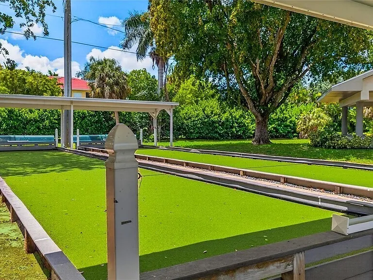 14751 Hole In 1 Cir #205 — Photo 41