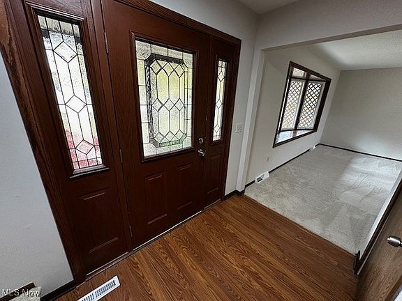 2nd image of 26788 Skyline Dr