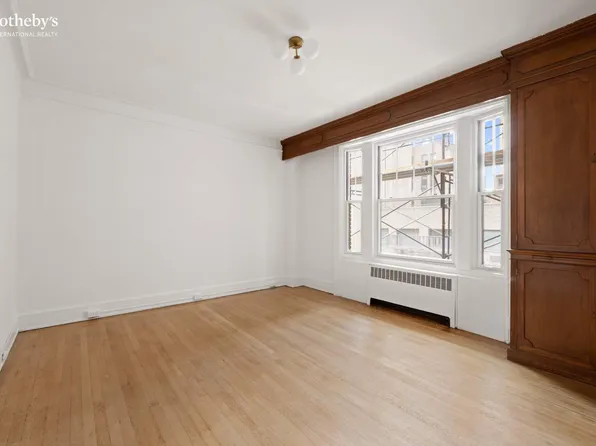 103 East 84th Street image 12 of 16