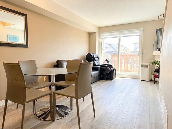 2nd image of 7100 Lynnwood Dr #19