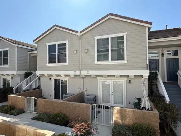 4627 Massimo Dr, Cypress, CA 90630