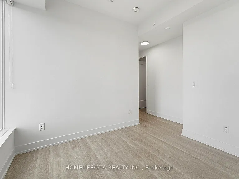 60 Central Park Dr #2413 — Photo 24