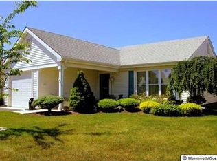 15 Mansfield Ave, Manchester, NJ 08759