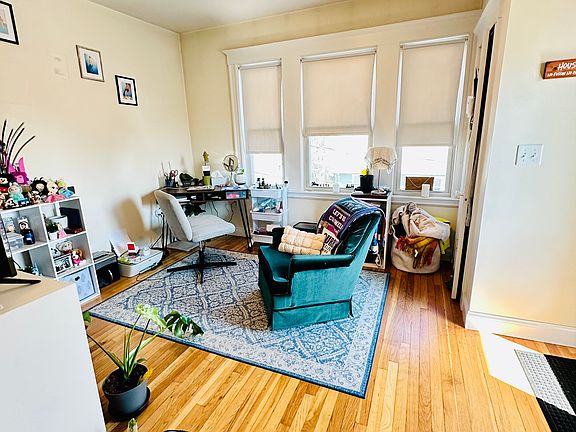 5th image of 314 Cornell St Floor 2