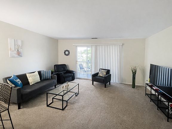 2nd image of 46 Township Line Rd APT 332